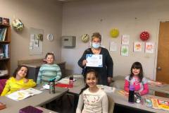 мария-с-децата